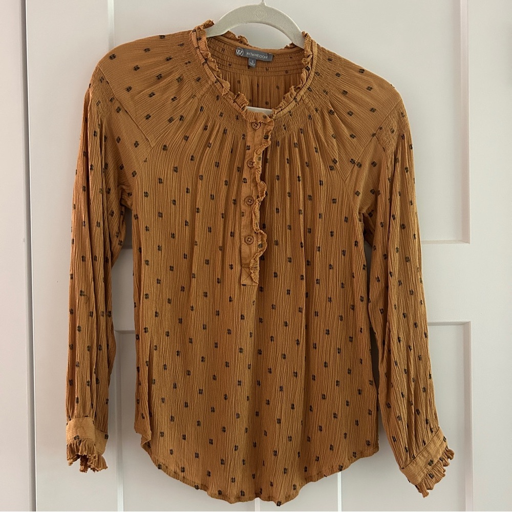 Wit and Wisdom Smocked Print Top, Caramel Latte Brown,‎ Size Small - Picture 2 of 9